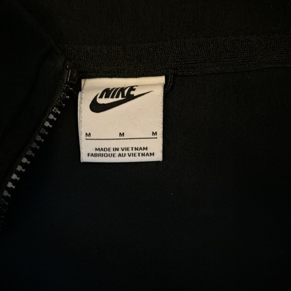 Men’s Nike tech fleece jacket - Picture 2 of 2